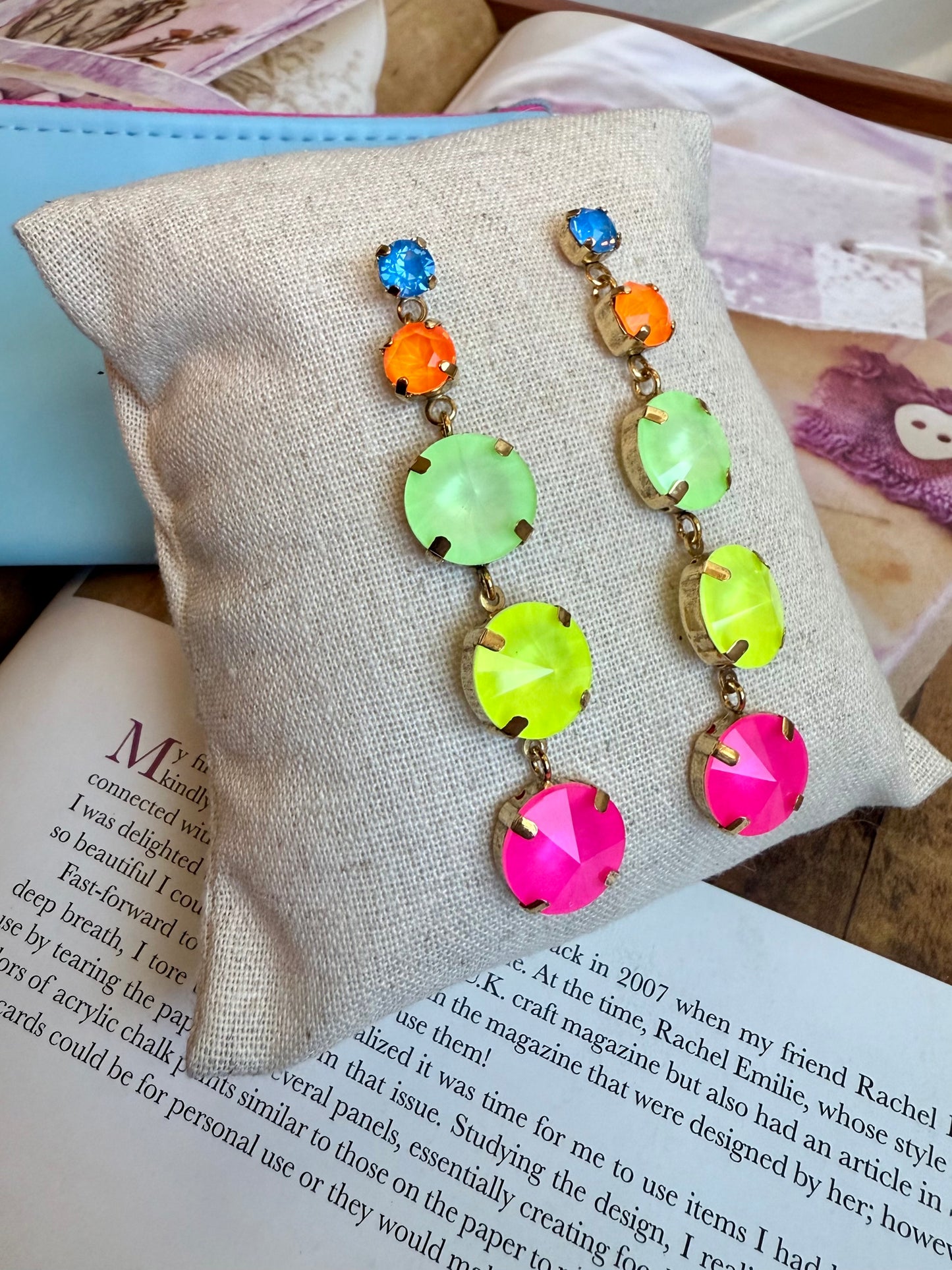 Rainey Earrings Electric Tova