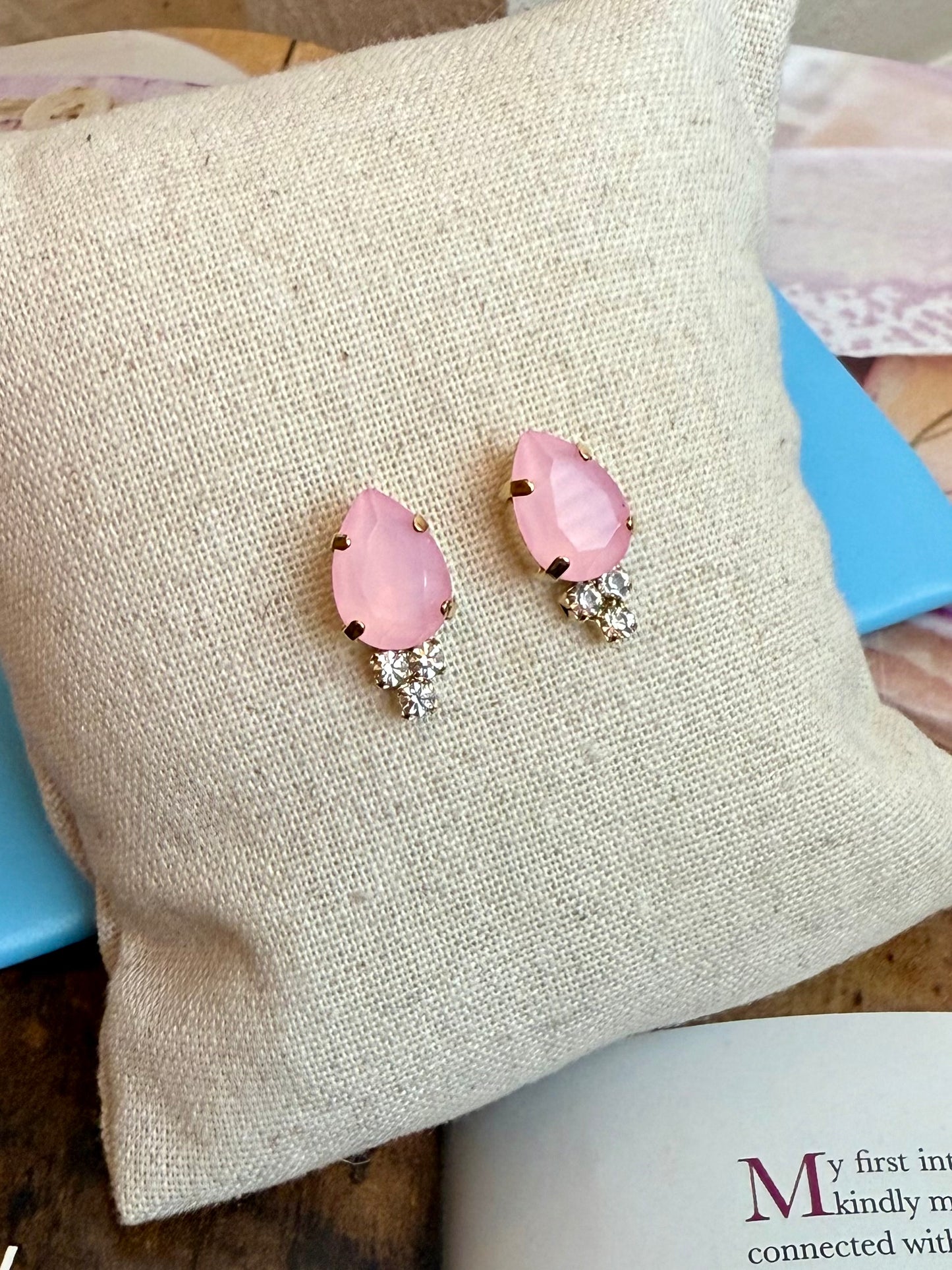 Vienna Earrings Petal Pink Tova