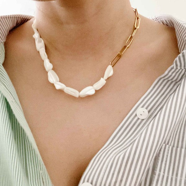 Chain And Shell Pearl Necklace