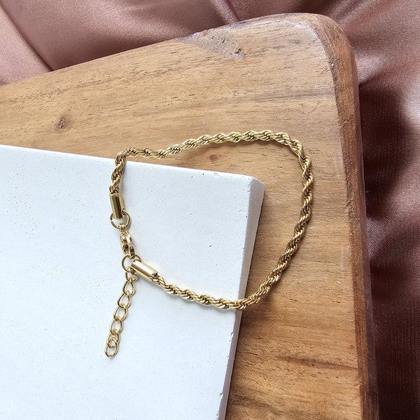 Luxe Gold Rope Bracelet