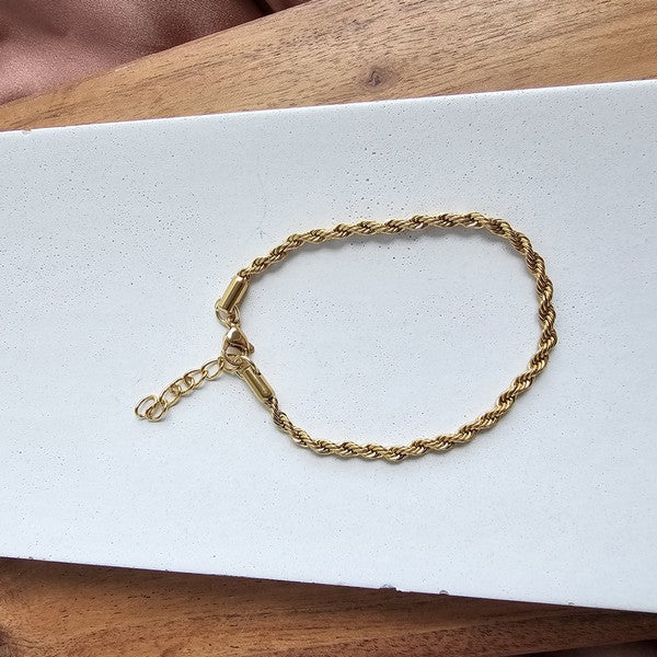 Luxe Gold Rope Bracelet