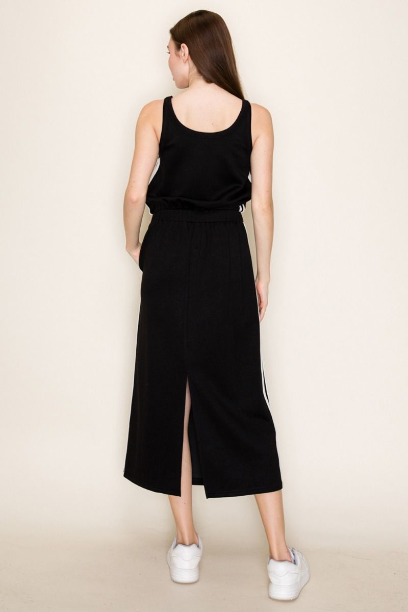 Black Sleeveless Weekend Runaround Dress