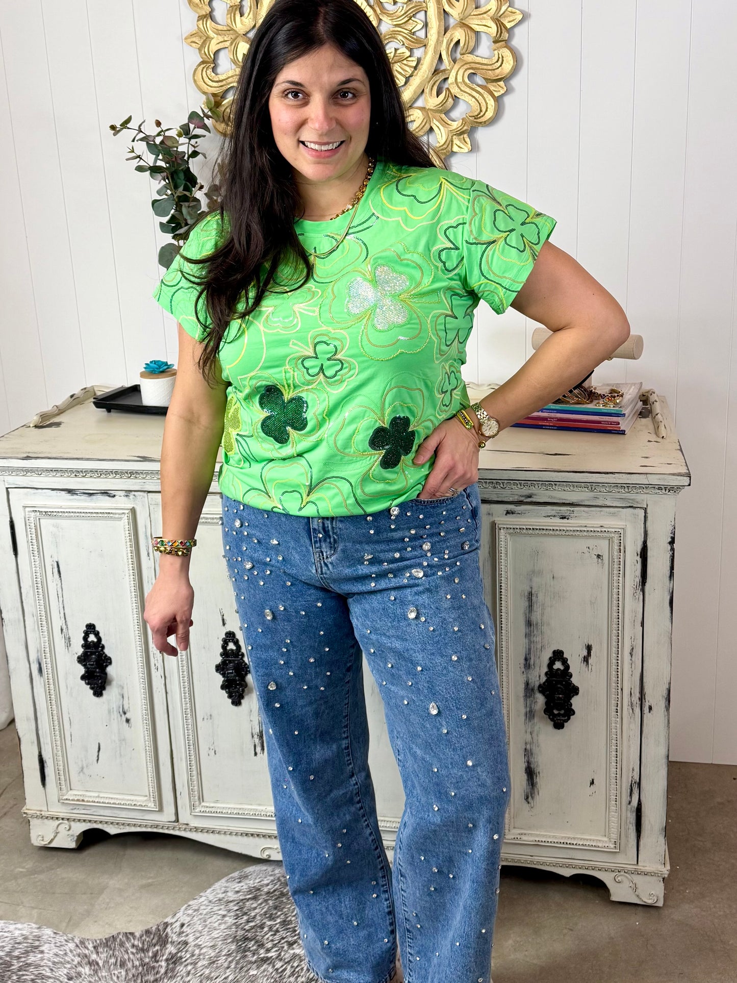 Queen of Sparkles Green Groovy Shamrock Tee