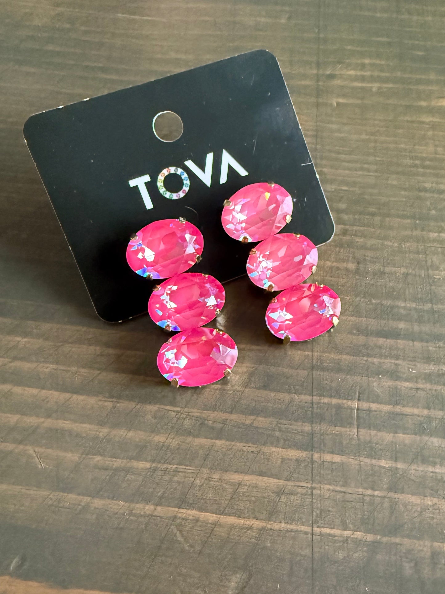 Tova Hazel Earrings Ultra Fuchsia