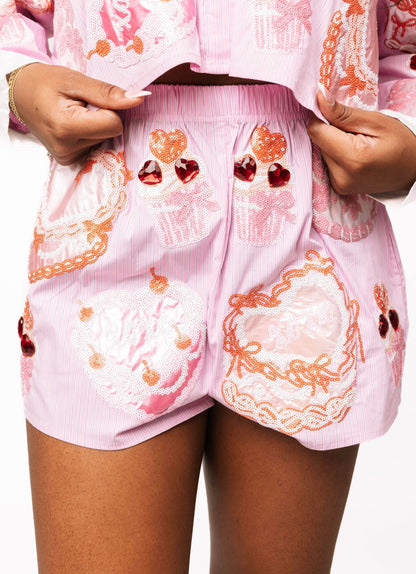 Queen of Sparkles Pink Cakes & Pastries Short