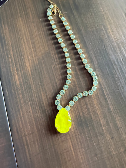 Tova Melinda Necklace Electric Yellow