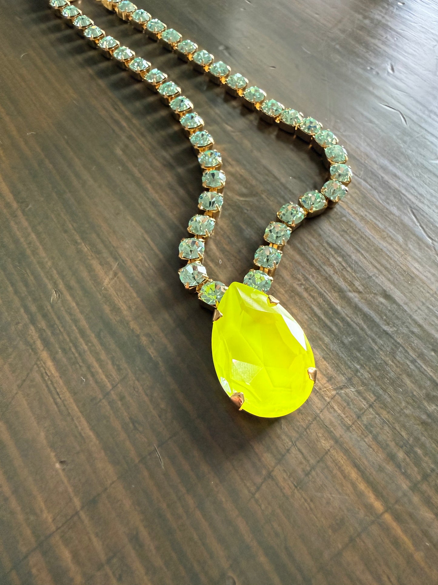 Tova Melinda Necklace Electric Yellow