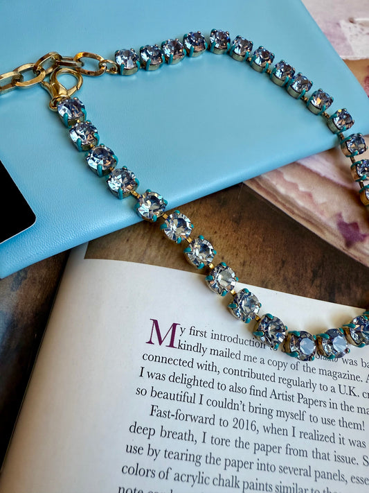 Oakland Supreme Necklace Neon Blue Tova