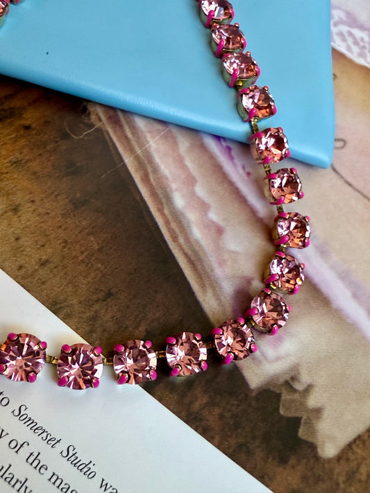 Oakland Supreme Necklace Neon Pink Tova