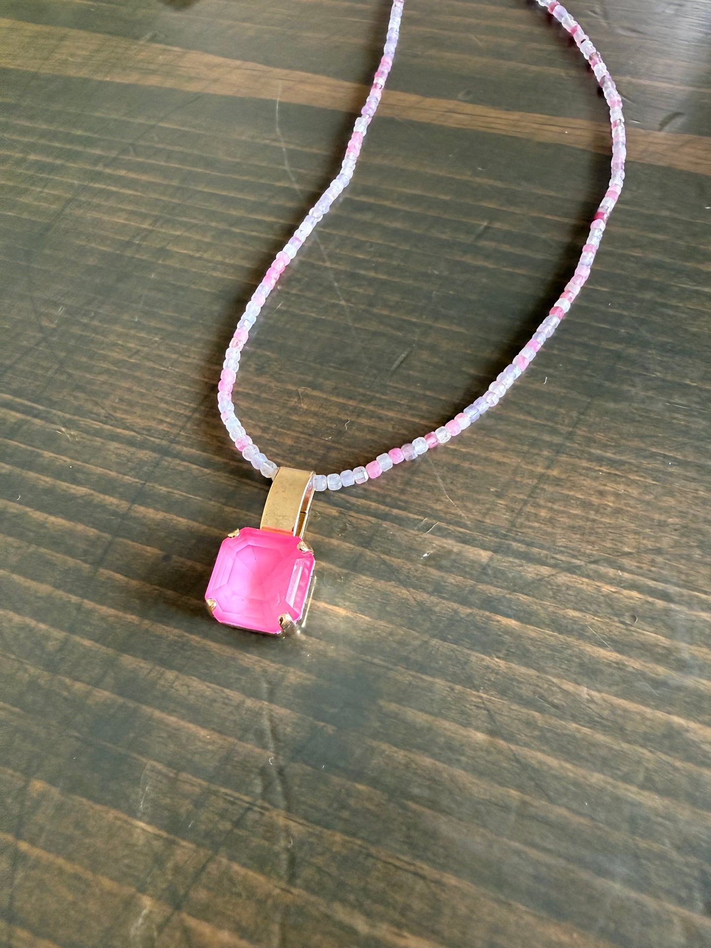 Tova Orla Necklace Pink