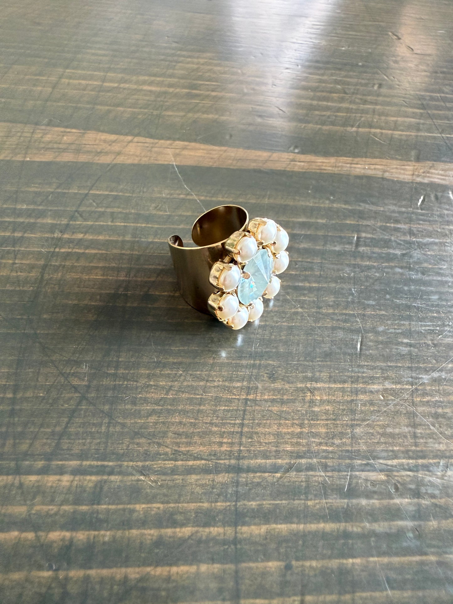 Tova Twiggy Plus Ring Pearls and Agave Ignite