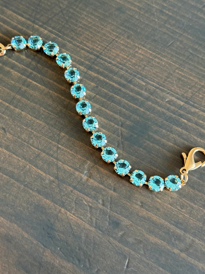Tova Izzy Bracelet Light Turquoise Unfoiled