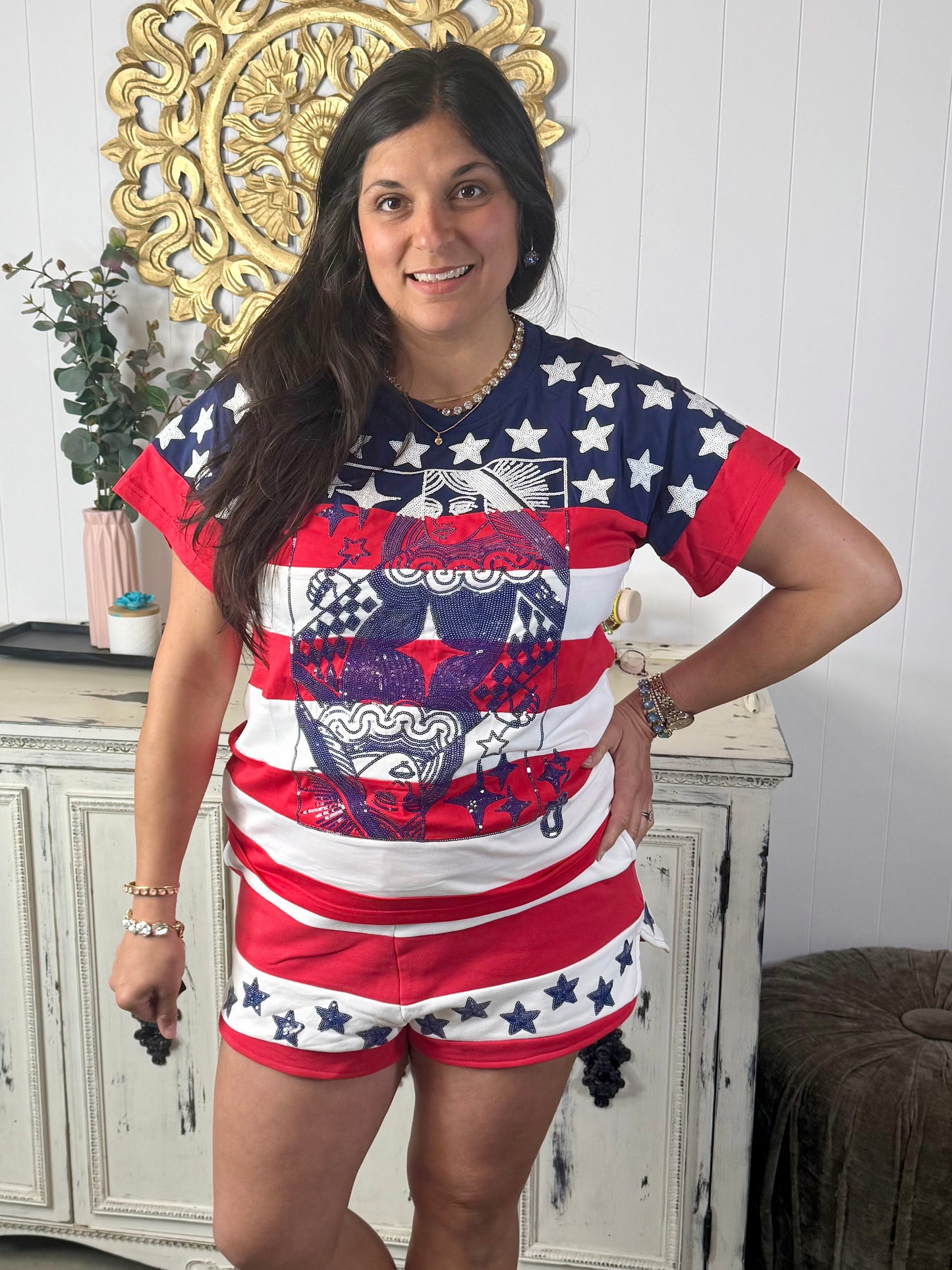 Queen of Sparkles Usa Star & Stripe Qos Card Logo Tee