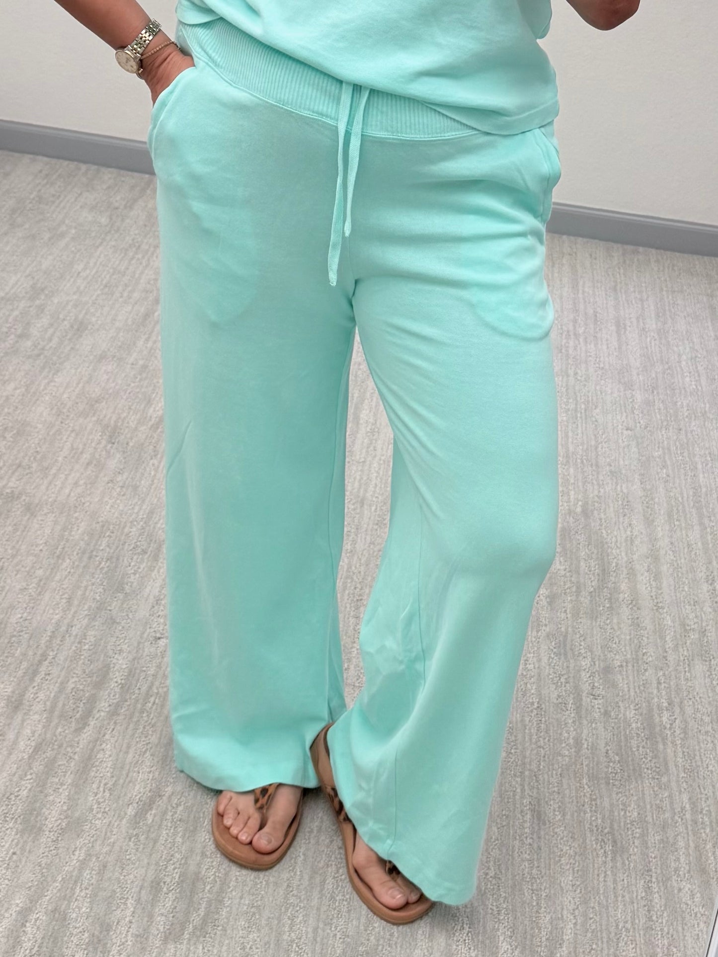Mint To Be Lounge Set