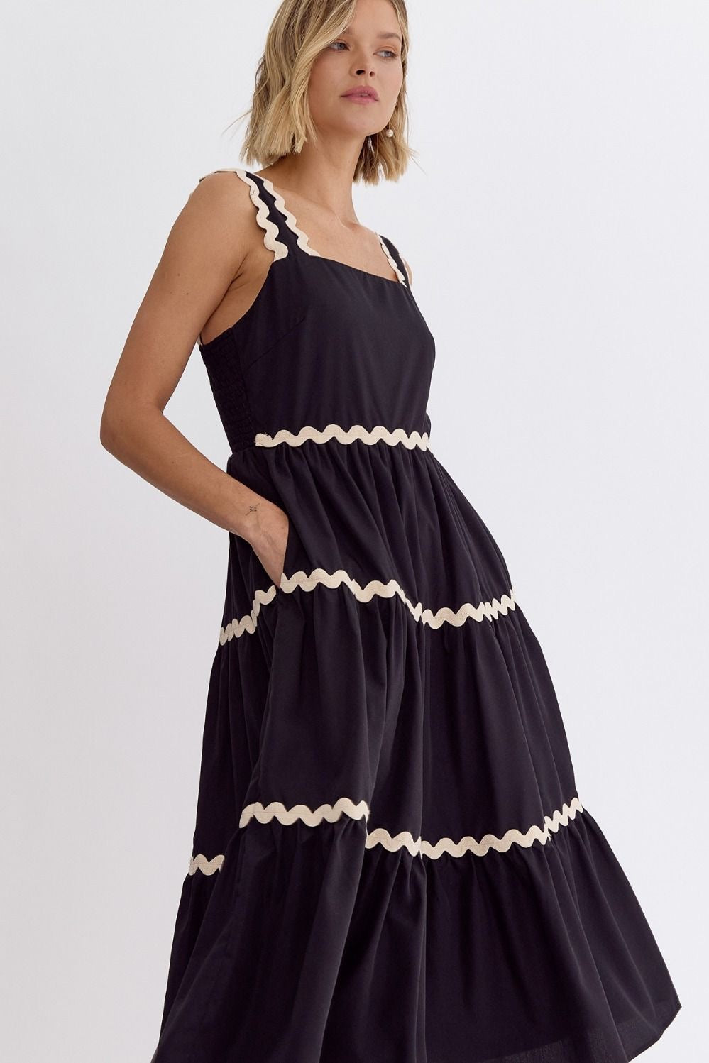 Black Ric Rac Midi Dress (Sm)