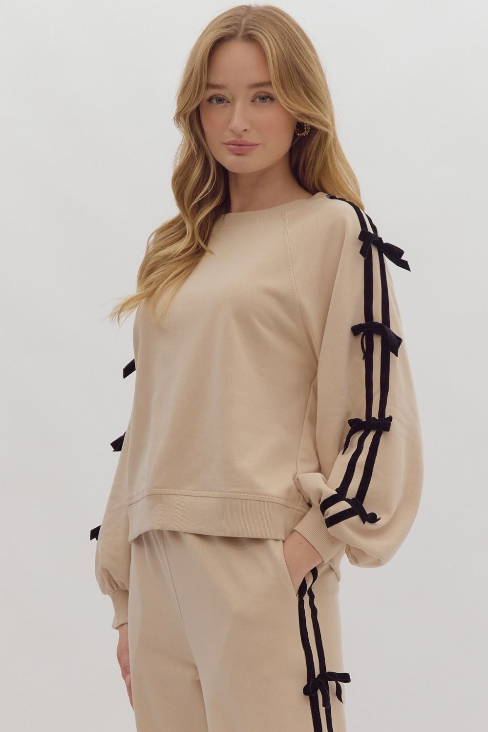 Sand Long Sleeve Bow Sweatshirt