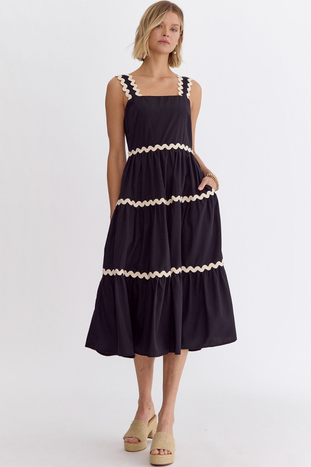 Black Ric Rac Midi Dress (Sm)