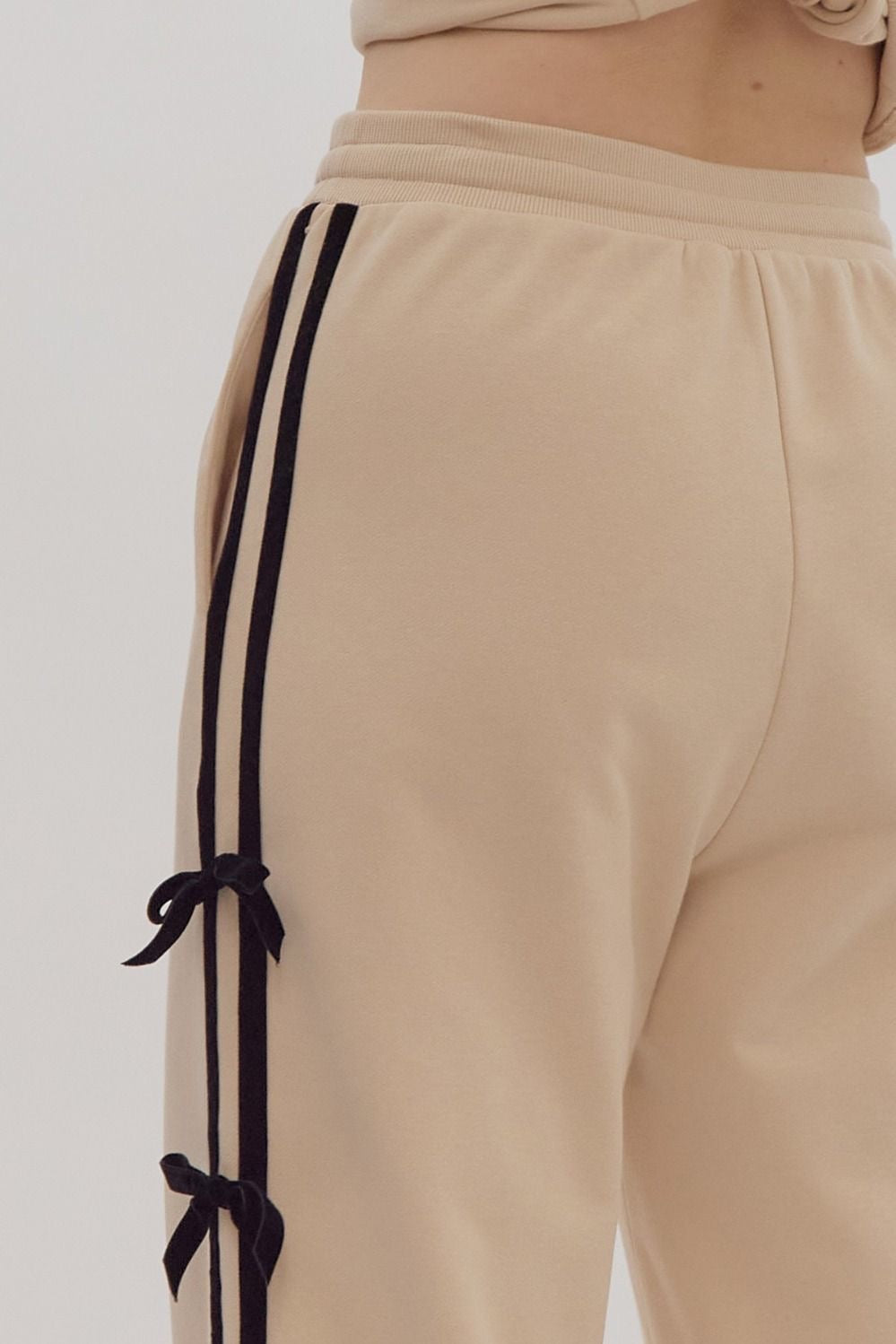 Sand High Waisted Bow Jogger