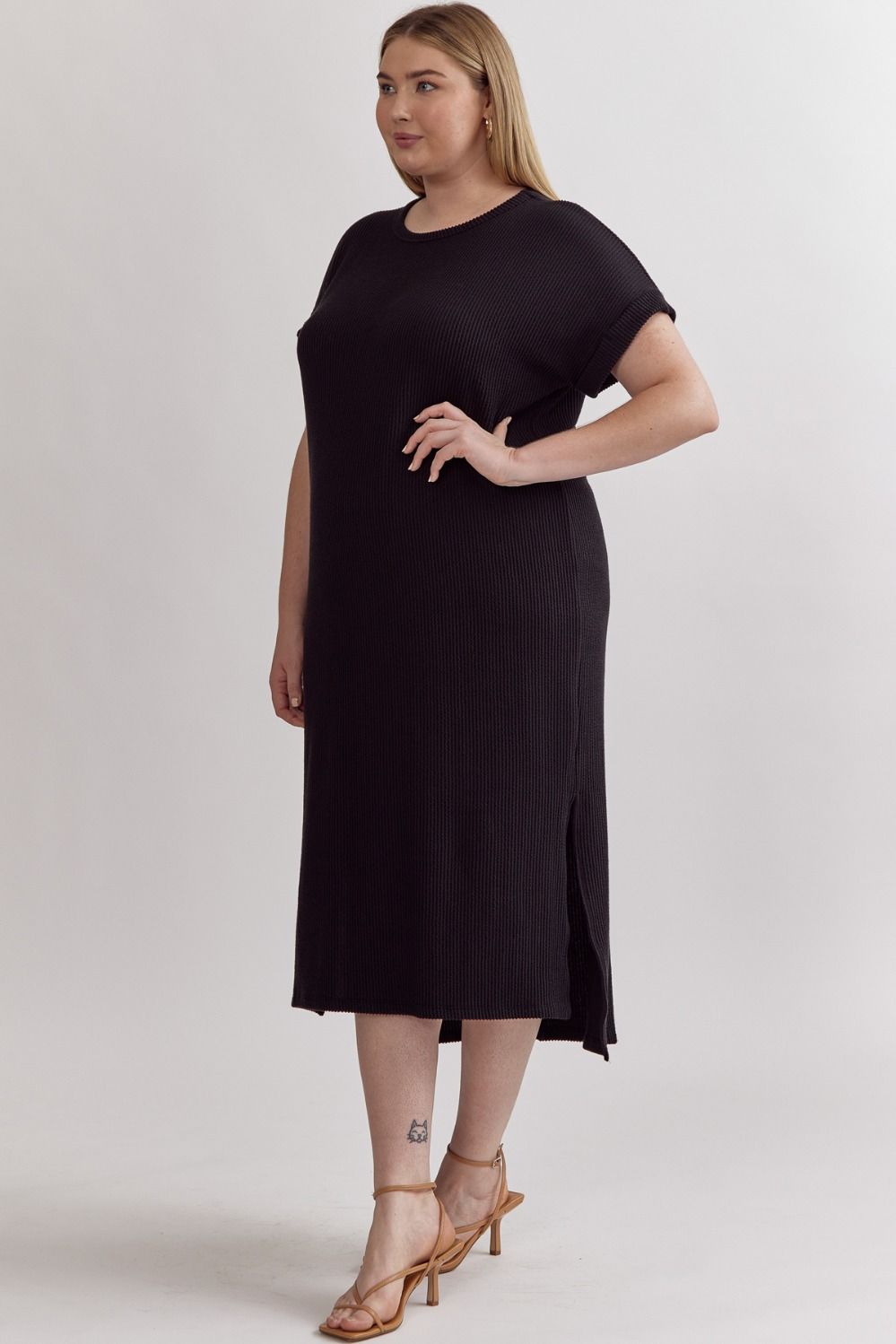 Black Ribbed Short Sleeve Midi Dress