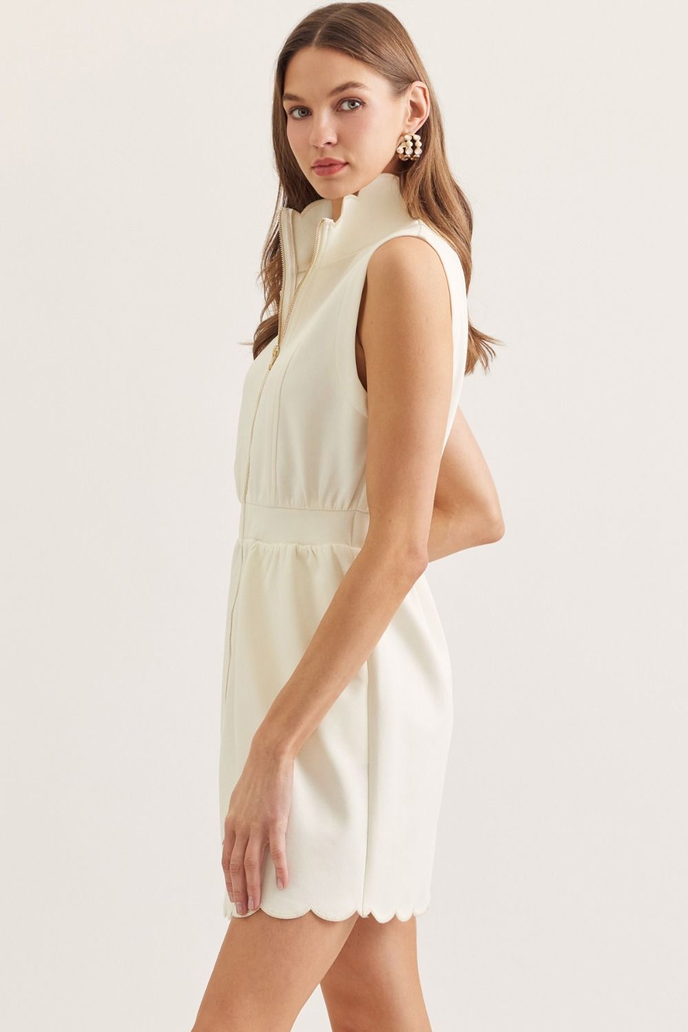 Effortless Chic Zip Dress in Cream